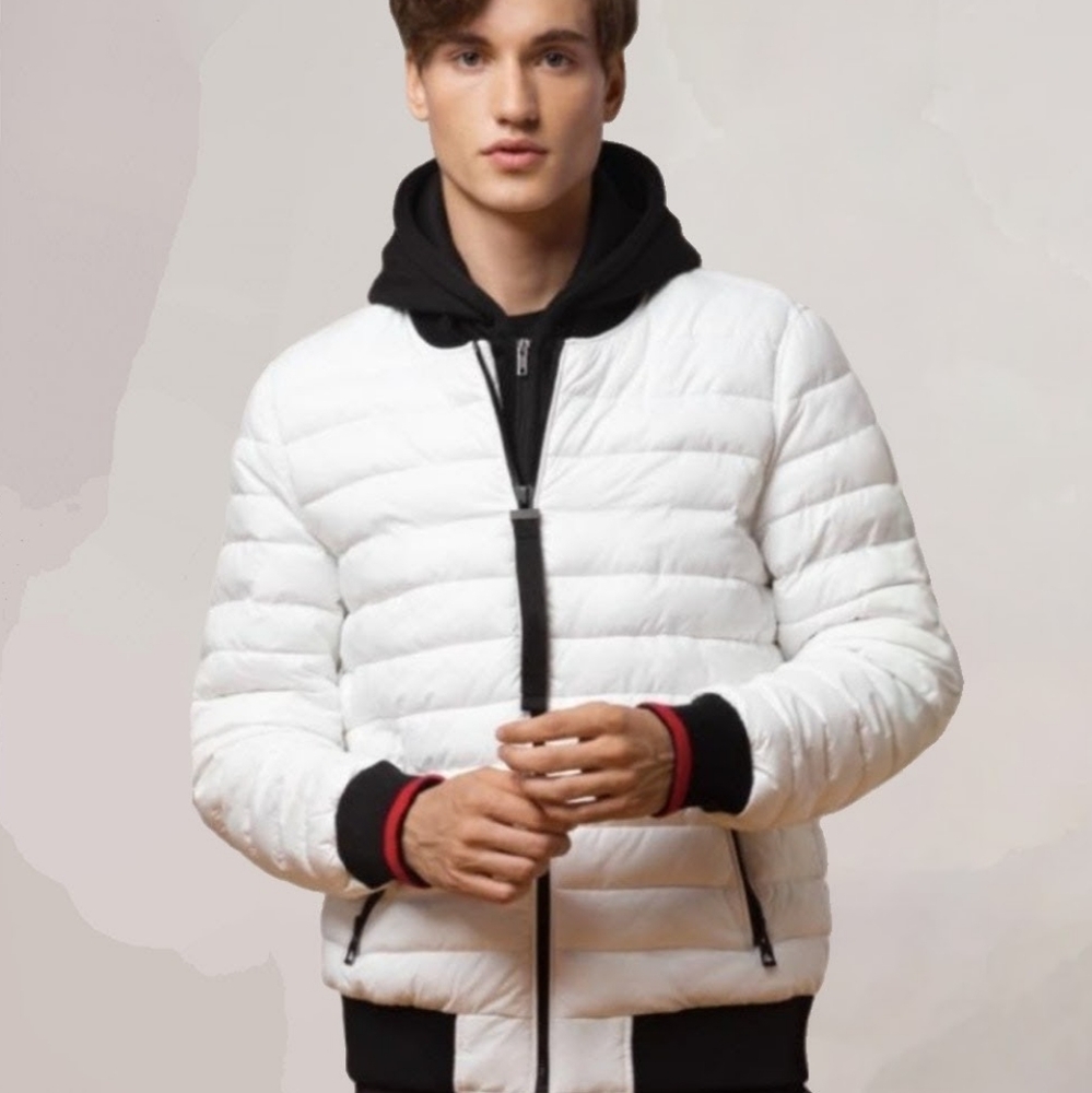 Men's GUESS White Puffer Quilted Jacket Hooded Red Trim XL